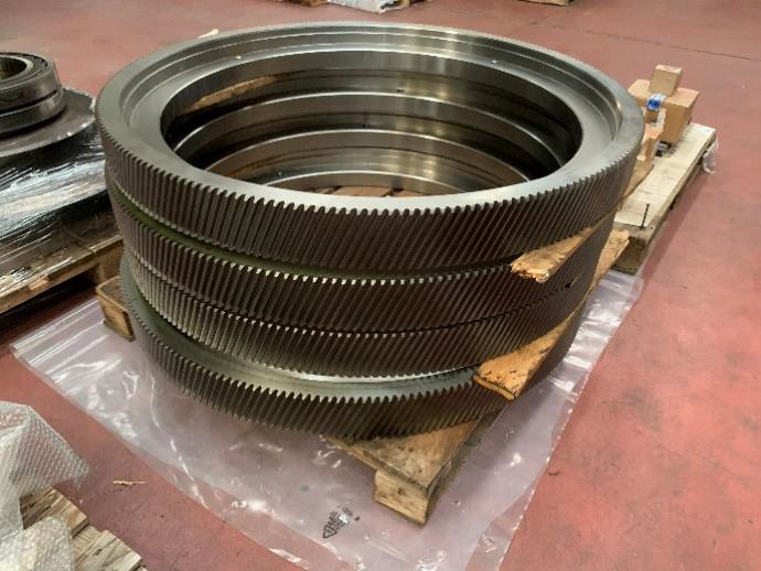 Replacement gears for iron mine gearbox for Miniera Ferro