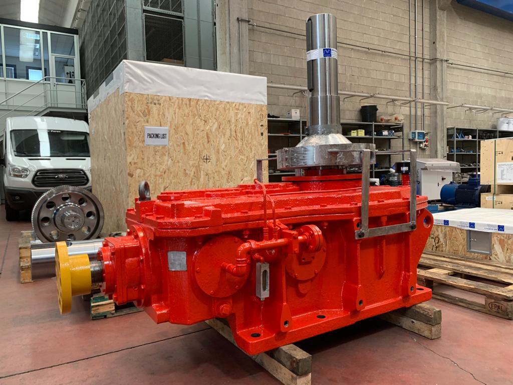 HANSEN gearbox overhaul LAMORT pulper command for Cartiera del Chiese